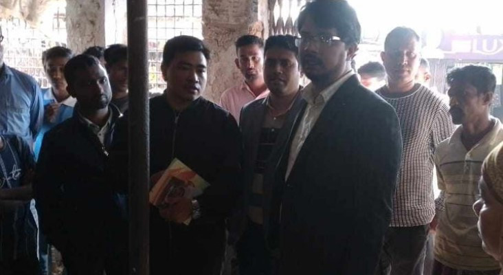 মরা ছাগলের মাংস বিক্রির দায়ে কসাইকে ১৫ হাজার টাকা জরিমানা